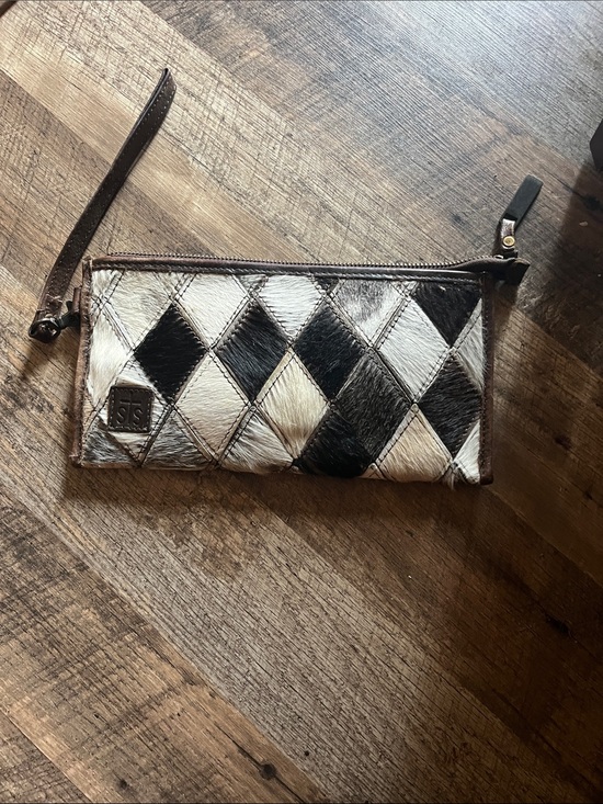 STS Ranchwear Handbags - STS Ranchwear Black & White Diamond Patch Wristlet